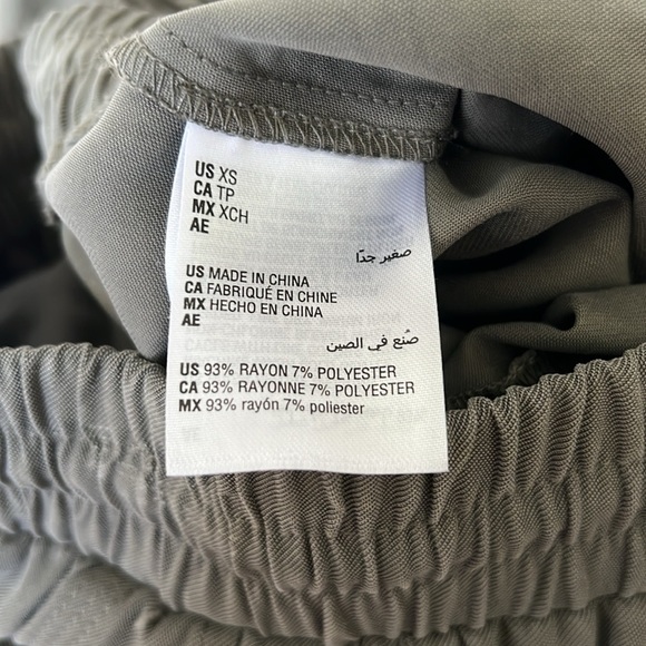 INC Cargo Jogger Pants in Moss Green XS - Picture 7 of 10